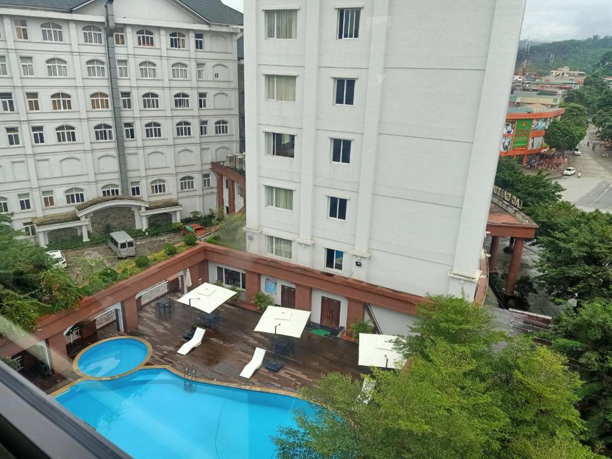 City Hotel Lao Cai Bagian luar foto